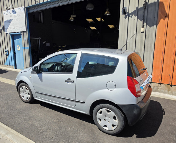 Citroen C2 1.1 essence 60ch