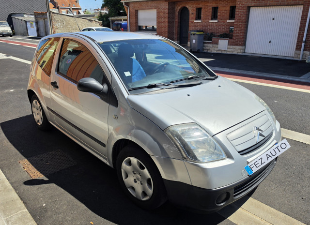 Citroen C2 1.1 essence 60ch