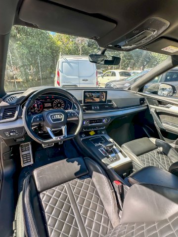 Audi Audi Q5 Diesel/électrique 40 TDI quattro 204 CV