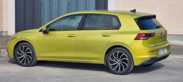 Volkswagen Volkswagen Golf VIII 1.5 TSI 130 Life Business
