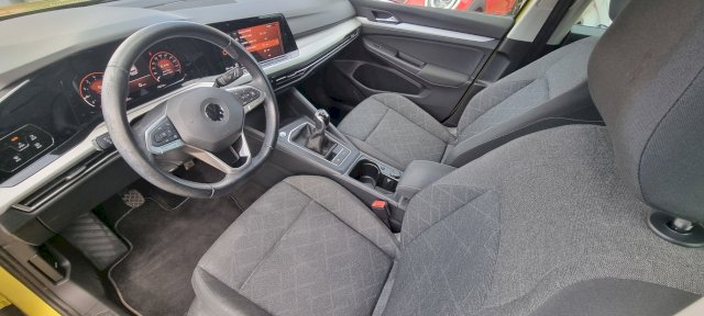 Volkswagen Volkswagen Golf VIII 1.5 TSI 130 Life Business
