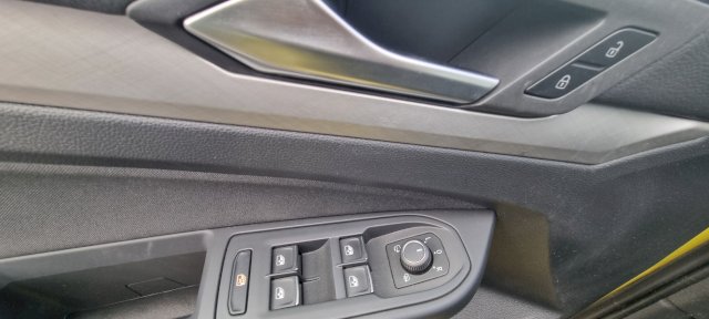 Volkswagen Volkswagen Golf VIII 1.5 TSI 130 Life Business