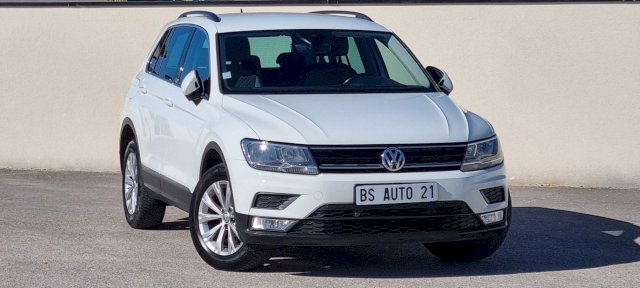 Volkswagen Volkswagen Tiguan 2.0 TDI 150 Confortline  4MOTION