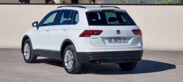 Volkswagen Volkswagen Tiguan 2.0 TDI 150 Confortline  4MOTION