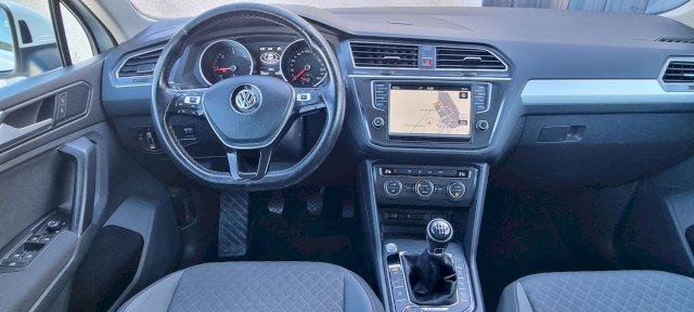 Volkswagen Volkswagen Tiguan 2.0 TDI 150 Confortline  4MOTION