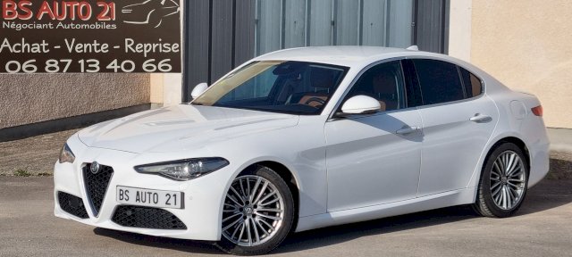 Alfa-Romeo Alfa-Romeo Giulia  2.2 JTD 180ch Lusso AT8