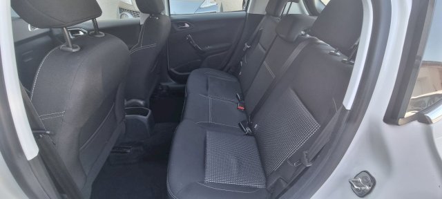 Peugeot Peugeot 208  1.2 PureTech 110ch Allure S&S 5p
