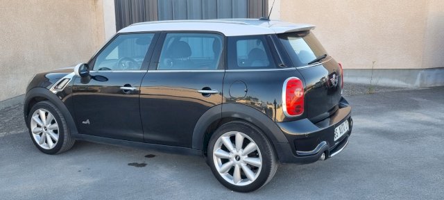 Mini Mini Countryman  Cooper SD 143  Red Hot Chili ALL4