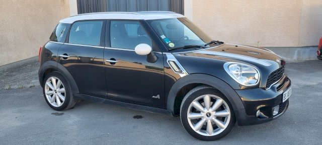 Mini Mini Countryman  Cooper SD 143  Red Hot Chili ALL4