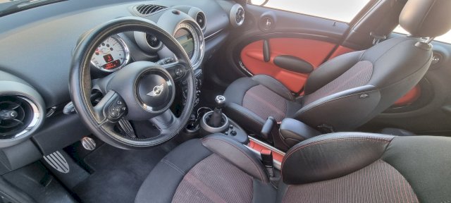 Mini Mini Countryman  Cooper SD 143  Red Hot Chili ALL4