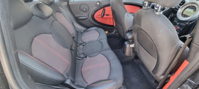 Mini Mini Countryman  Cooper SD 143  Red Hot Chili ALL4