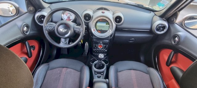 Mini Mini Countryman  Cooper SD 143  Red Hot Chili ALL4