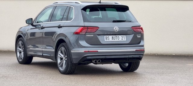 Volkswagen Volkswagen Tiguan 2.0 TDI 150  BLACK R-LINE DSG 7