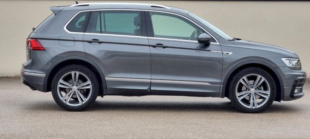 Volkswagen Volkswagen Tiguan 2.0 TDI 150  BLACK R-LINE DSG 7