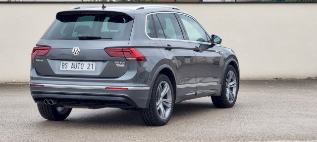 Volkswagen Volkswagen Tiguan 2.0 TDI 150  BLACK R-LINE DSG 7