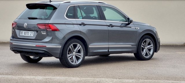 Volkswagen Volkswagen Tiguan 2.0 TDI 150  BLACK R-LINE DSG 7