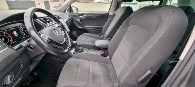 Volkswagen Volkswagen Tiguan 2.0 TDI 150  BLACK R-LINE DSG 7