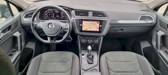 Volkswagen Volkswagen Tiguan 2.0 TDI 150  BLACK R-LINE DSG 7
