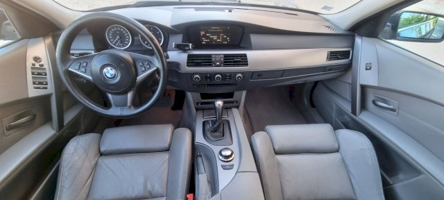 BMW BMW Série 5 TOURING (E61) 530dA 218 LUXE