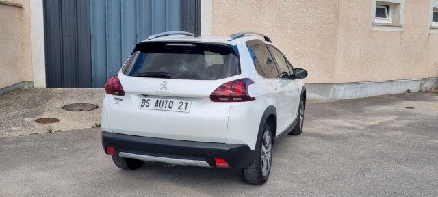 Peugeot Peugeot 2008 1.6 Blue HDI 120 CROSSWAY EAT6