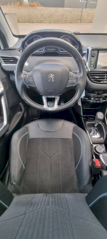 Peugeot Peugeot 2008 1.6 Blue HDI 120 CROSSWAY EAT6