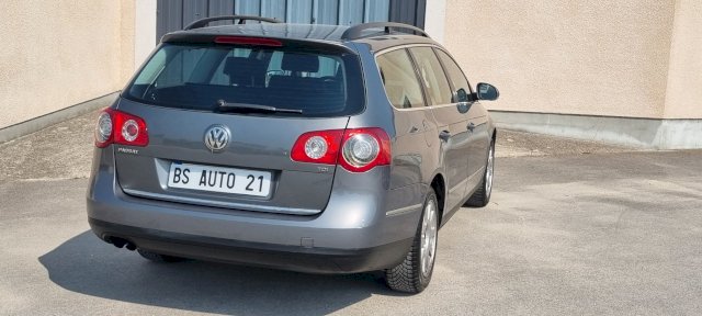 Volkswagen Volkswagen Passat VI 1.9 TDI 105 SW CONFORTLINE