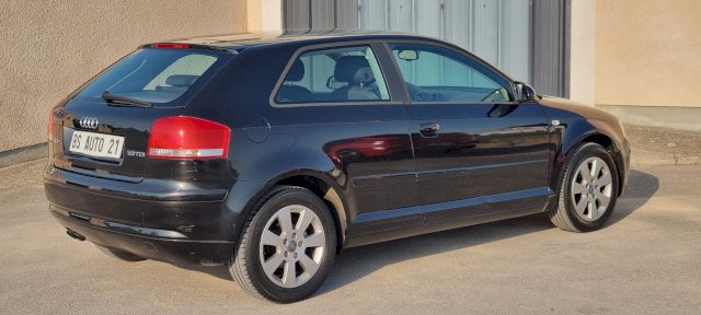 Audi Audi A3 II 1.9 TDI 105ch Ambiente 3p