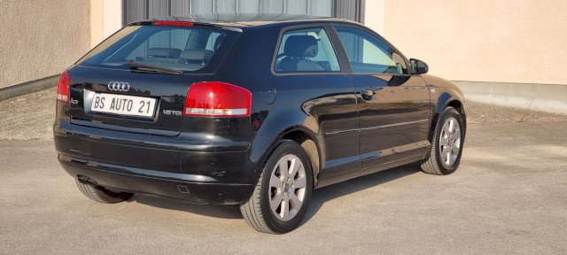 Audi Audi A3 II 1.9 TDI 105ch Ambiente 3p