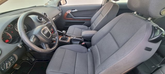 Audi Audi A3 II 1.9 TDI 105ch Ambiente 3p