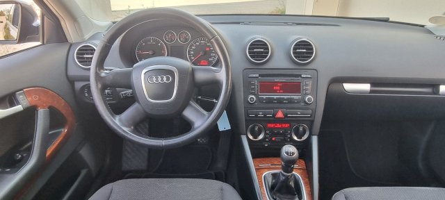 Audi Audi A3 II 1.9 TDI 105ch Ambiente 3p