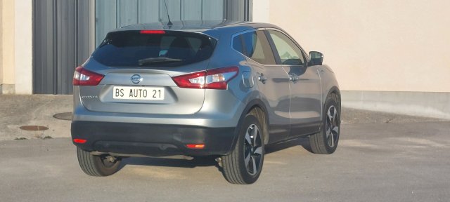 Nissan Nissan Qashqai II (J11) 1.5 DCI 110ch N-Connecta
