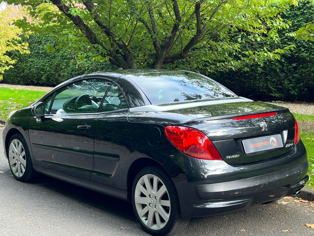 Peugeot Peugeot 207  1.6 VTi 16v Féline 3p