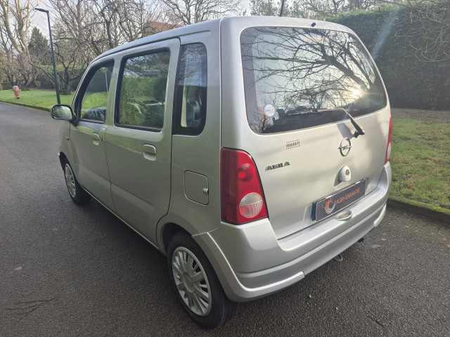 Opel Opel Agila  1.0 Twinport Essentia