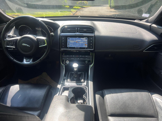 Jaguar Jaguar Xe  2.0D 163ch E-Performance Pure