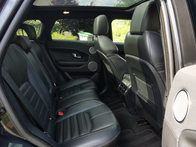 Land-Rover Land-Rover Evoque 2.0 D 150ch R-Dynamic Business