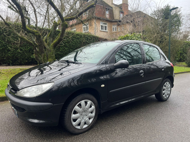 Peugeot Peugeot 206  1.4 16v Trendy 5p