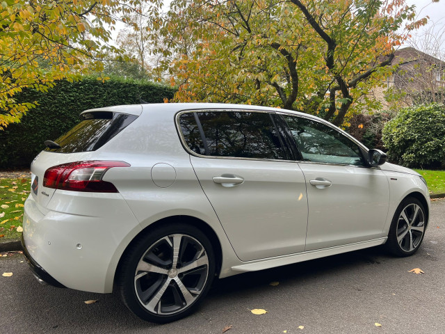 Peugeot Peugeot 308 II 1.2 Puretech 130ch GT Line