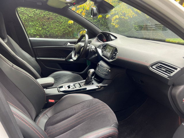 Peugeot Peugeot 308 II 1.2 Puretech 130ch GT Line