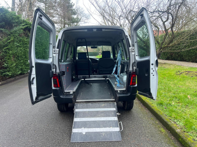 Peugeot Peugeot Partner  1.4 Combi