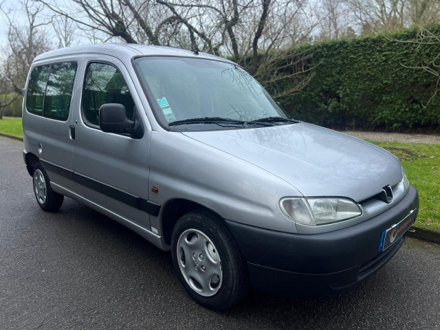 Peugeot Peugeot Partner  1.4 Combi
