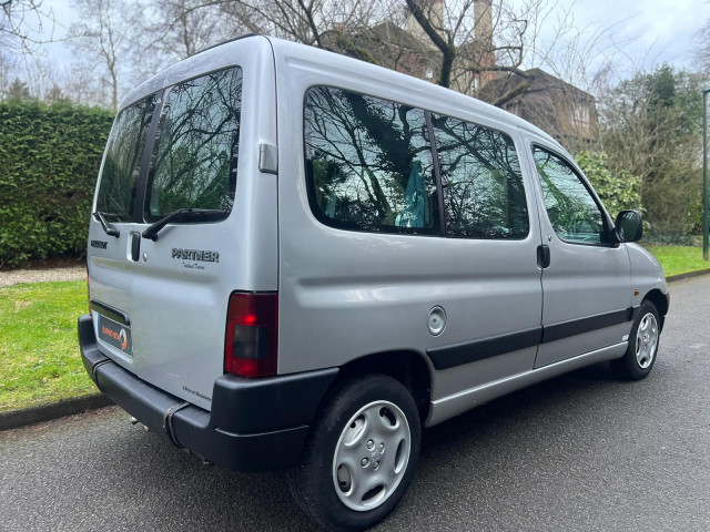 Peugeot Peugeot Partner  1.4 Combi