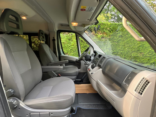 Citroen Citroën Jumper II HDi120 Combi Confort 33 L2H2