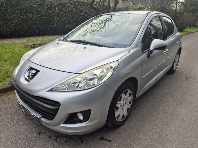 Peugeot Peugeot 207 1.4 HDi70 FAP Urban 5p