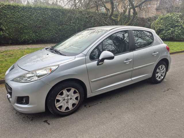 Peugeot Peugeot 207  1.4 HDi70 FAP Urban 5p