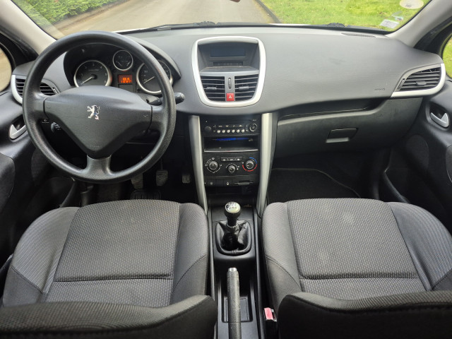 Peugeot Peugeot 207  1.4 HDi70 FAP Urban 5p