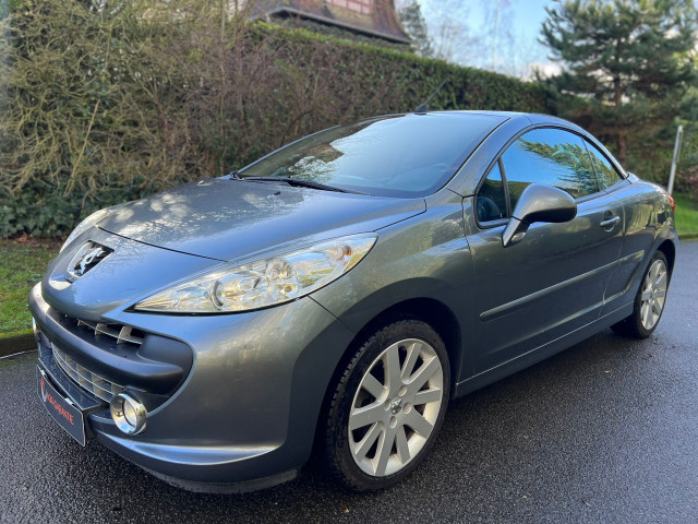 Peugeot Peugeot 207 1.6 HDi110 Féline CABRIOLET 2990 EURO