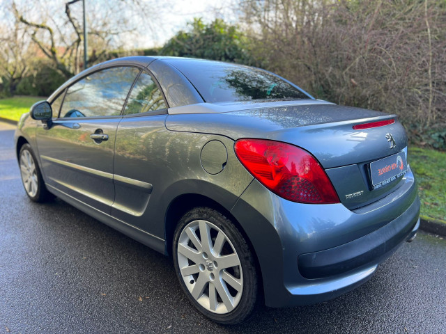 Peugeot Peugeot 207 1.6 HDi110 Féline CABRIOLET 2990 EURO