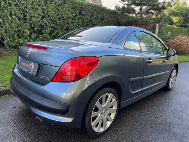 Peugeot Peugeot 207 1.6 HDi110 Féline CABRIOLET 2990 EURO
