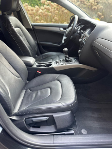 Audi Audi A4 IV (B8) 2.0 TDI 143 DPF Ambiente