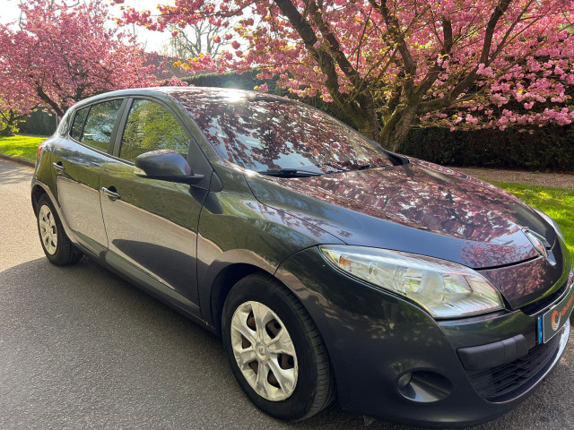 Renault Renault Megane RENAULT MEGANE 1.5 dCi 105CH